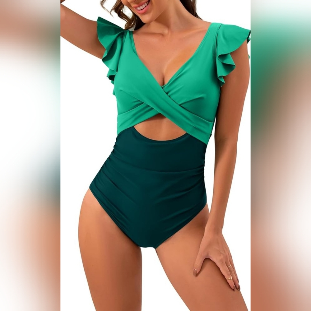 One Piece Swimsuit ~ NWT ~ L